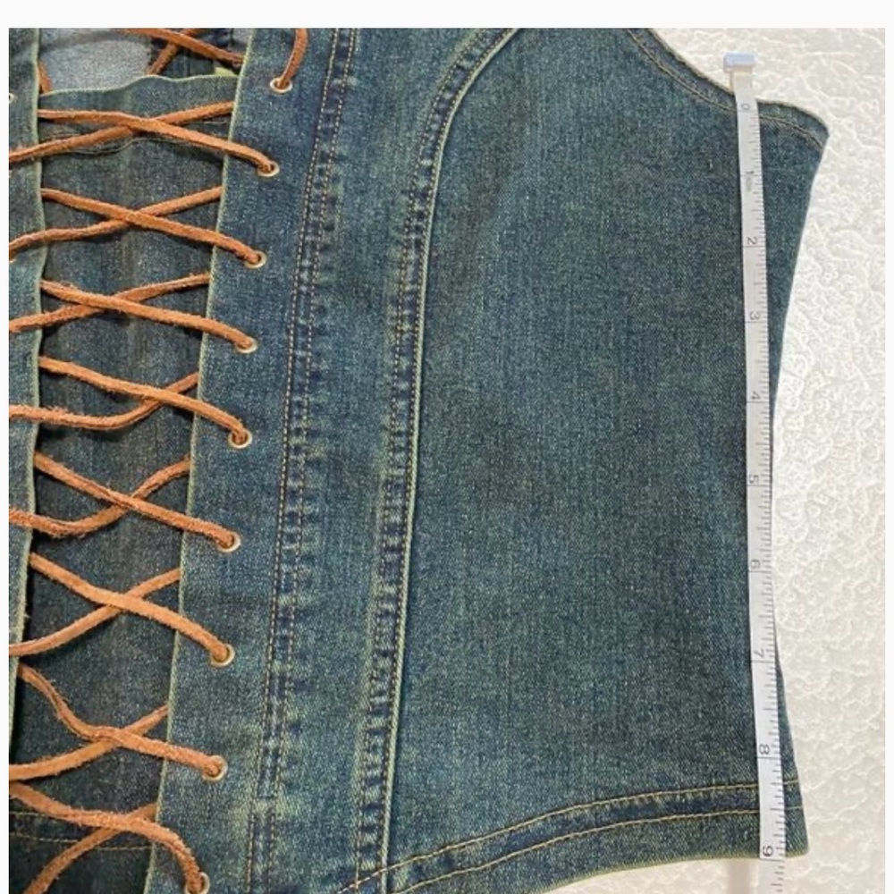 Denim Lace-Up Corset Top with Gold Necklace - Picture 3 of 4